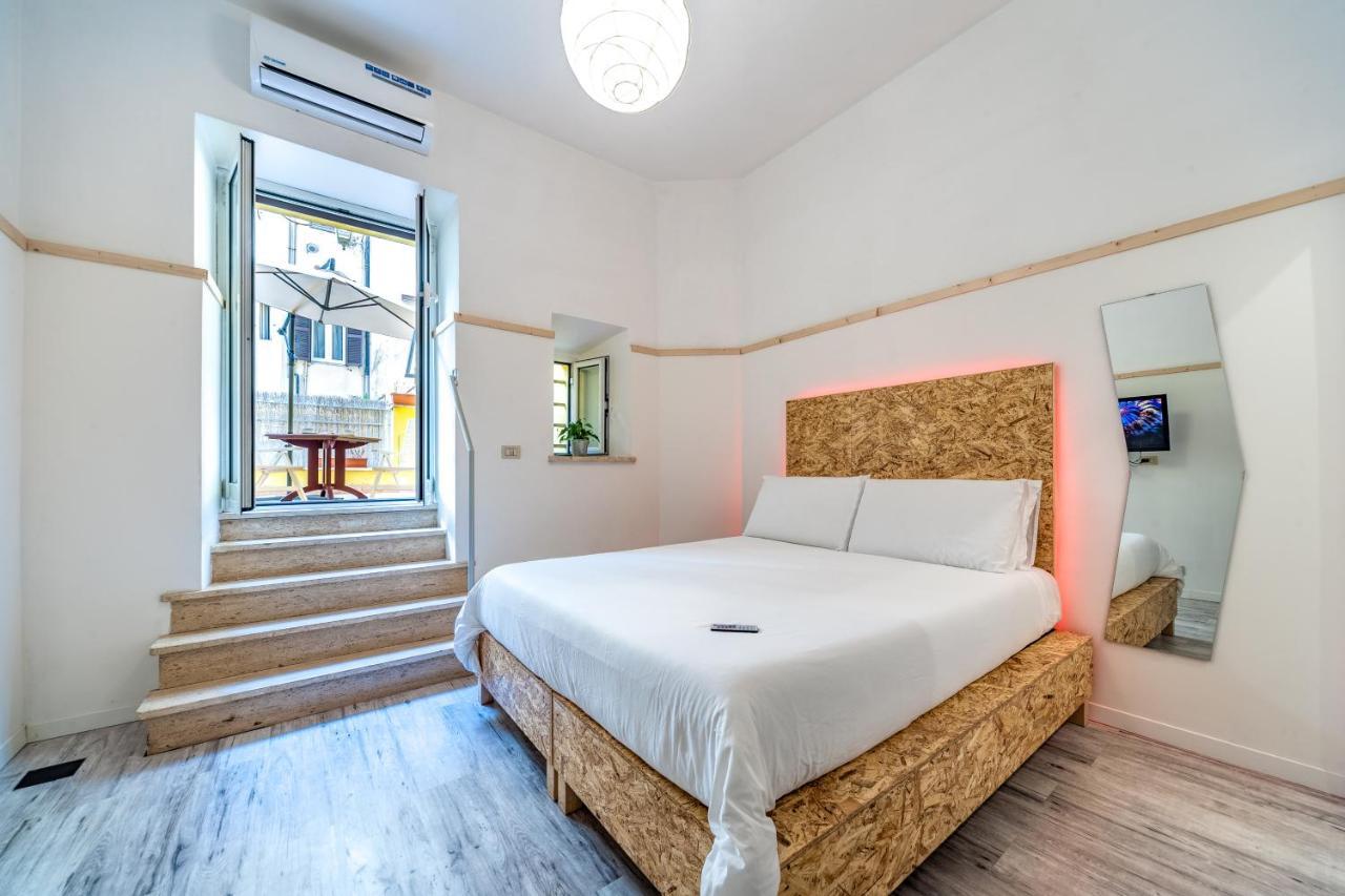 Double Room with Terrace,723578158:JPEG