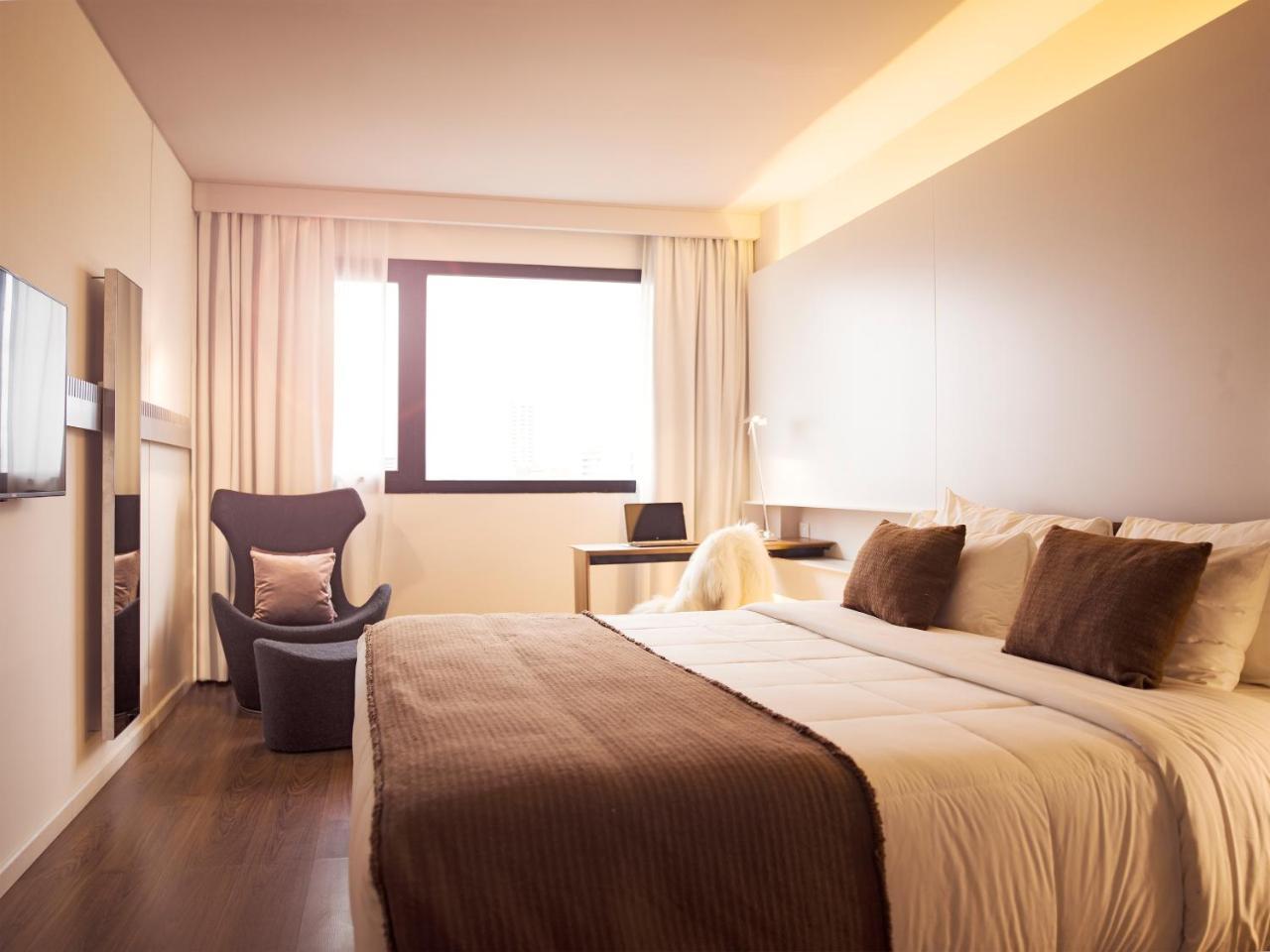 Kamer met Kingsize Bed - Geschikt voor Gasten met een Lichamelijke Beperking