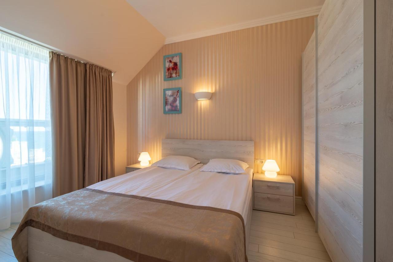Deluxe Appartement met 2 Slaapkamers en Uitzicht op Zee
