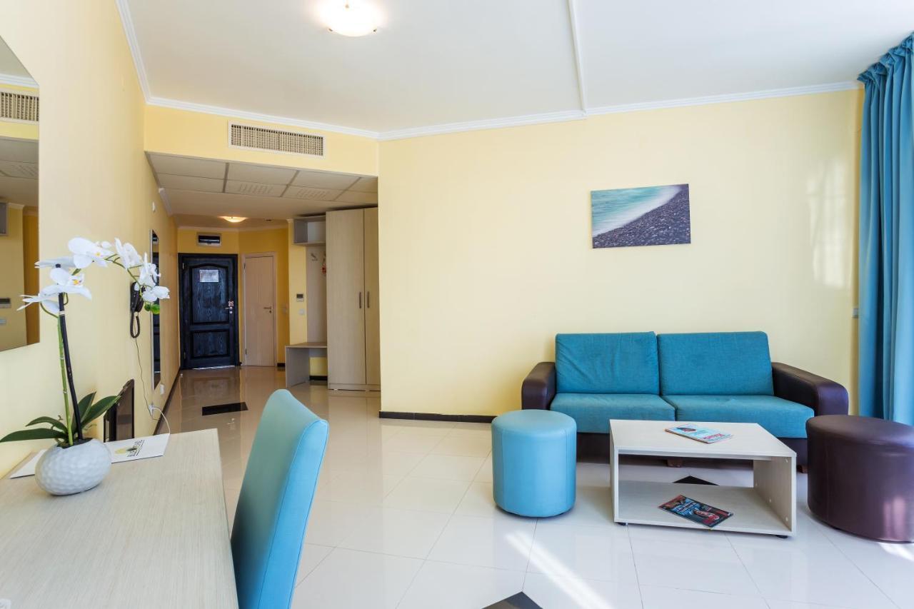 Two-Bedroom Suite with Free Parking included