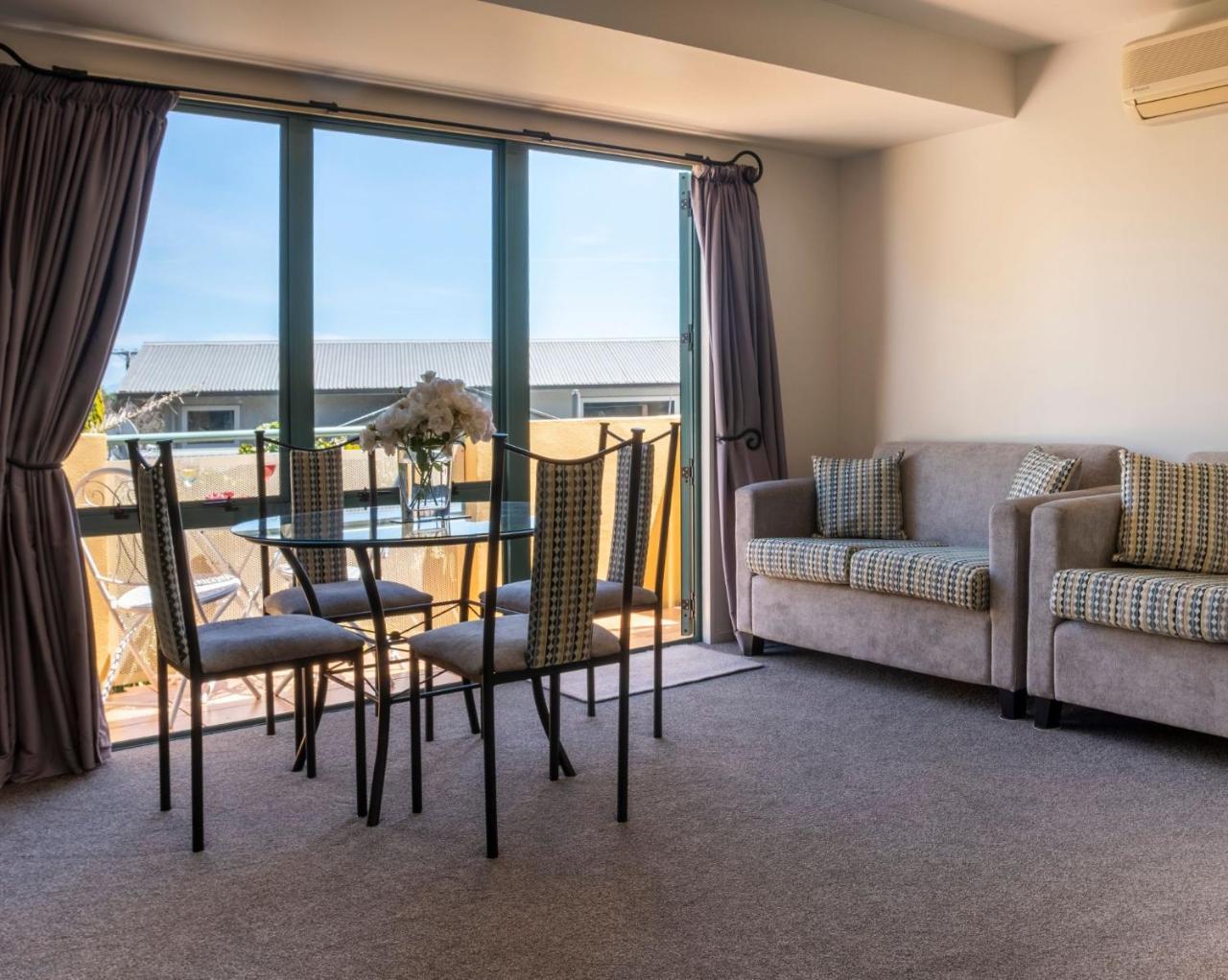 Two-Bedroom Suite
