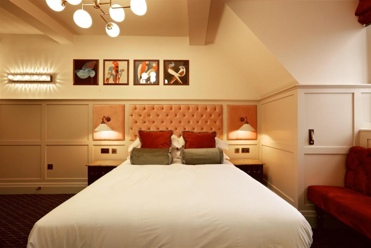 Standard King Room