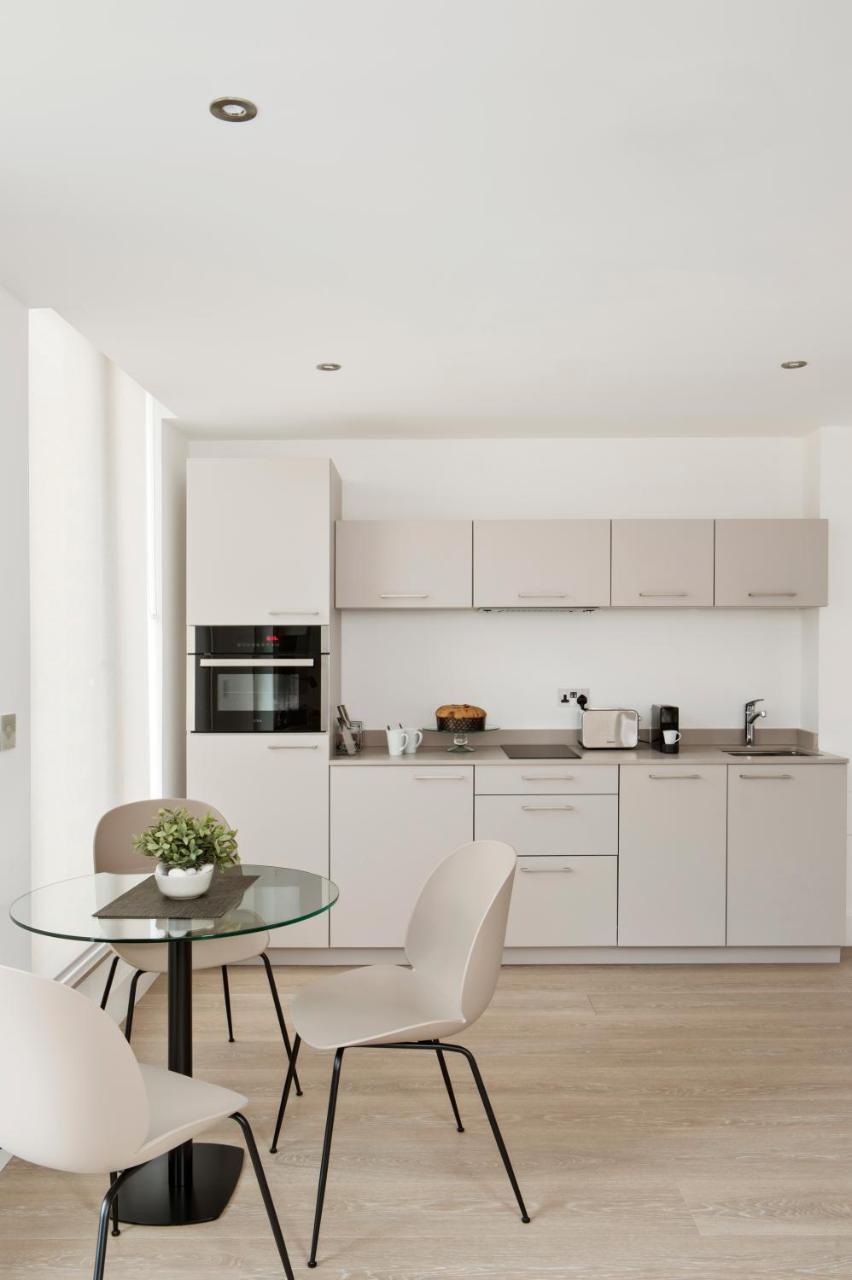 Executive One Bedroom Apartment Terrace