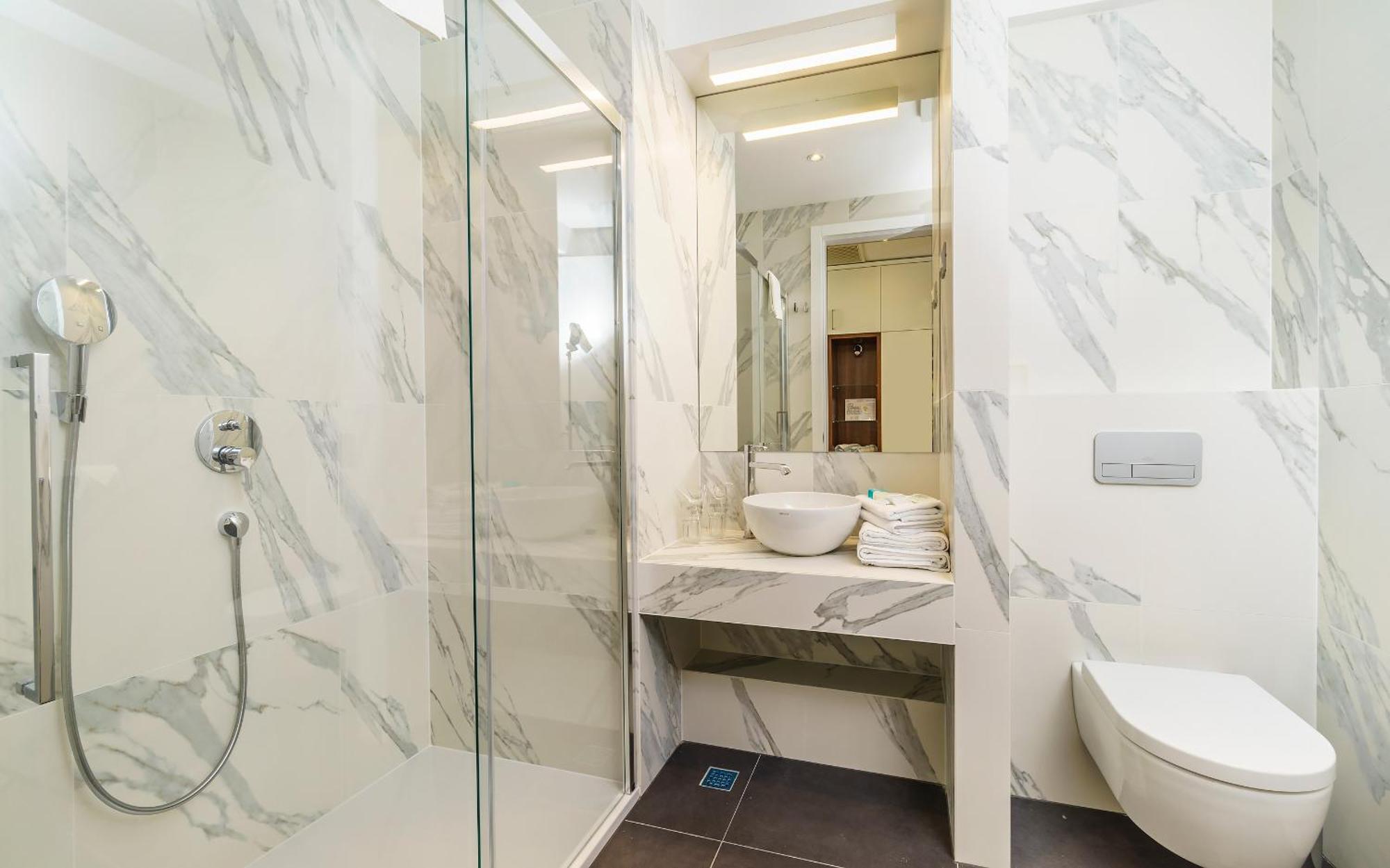 Deluxe Junior Suite with Patio