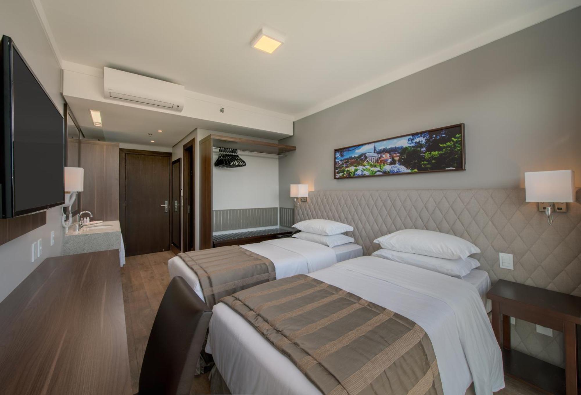 Superior Double Room,1663025322:JPEG
