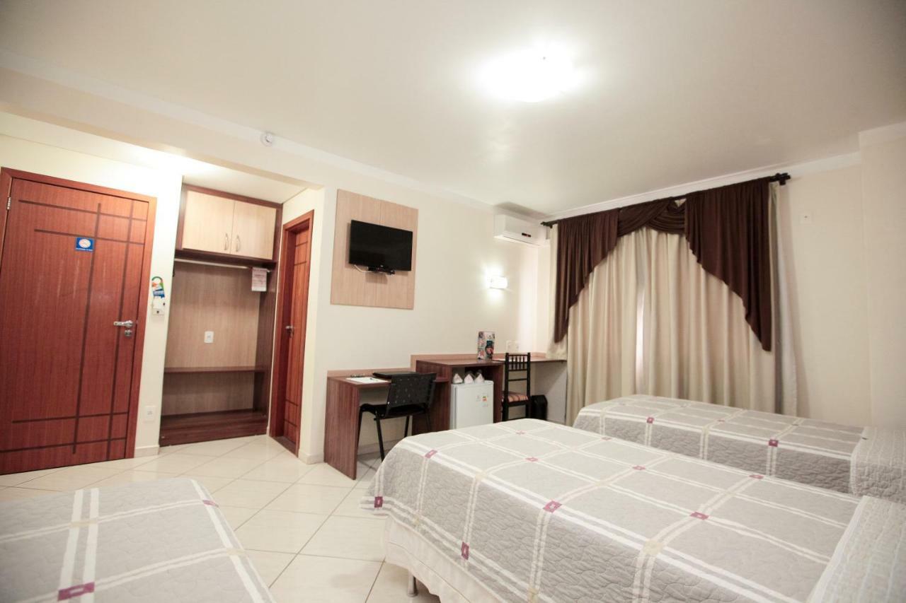 Luxury Triple Room,831701933:JPEG