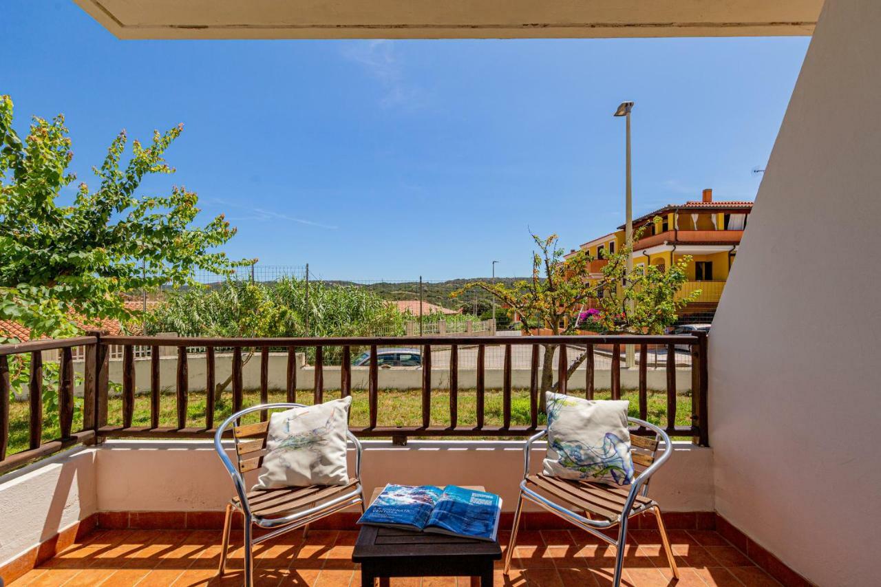 Quadruple Balcony,834085376:JPEG