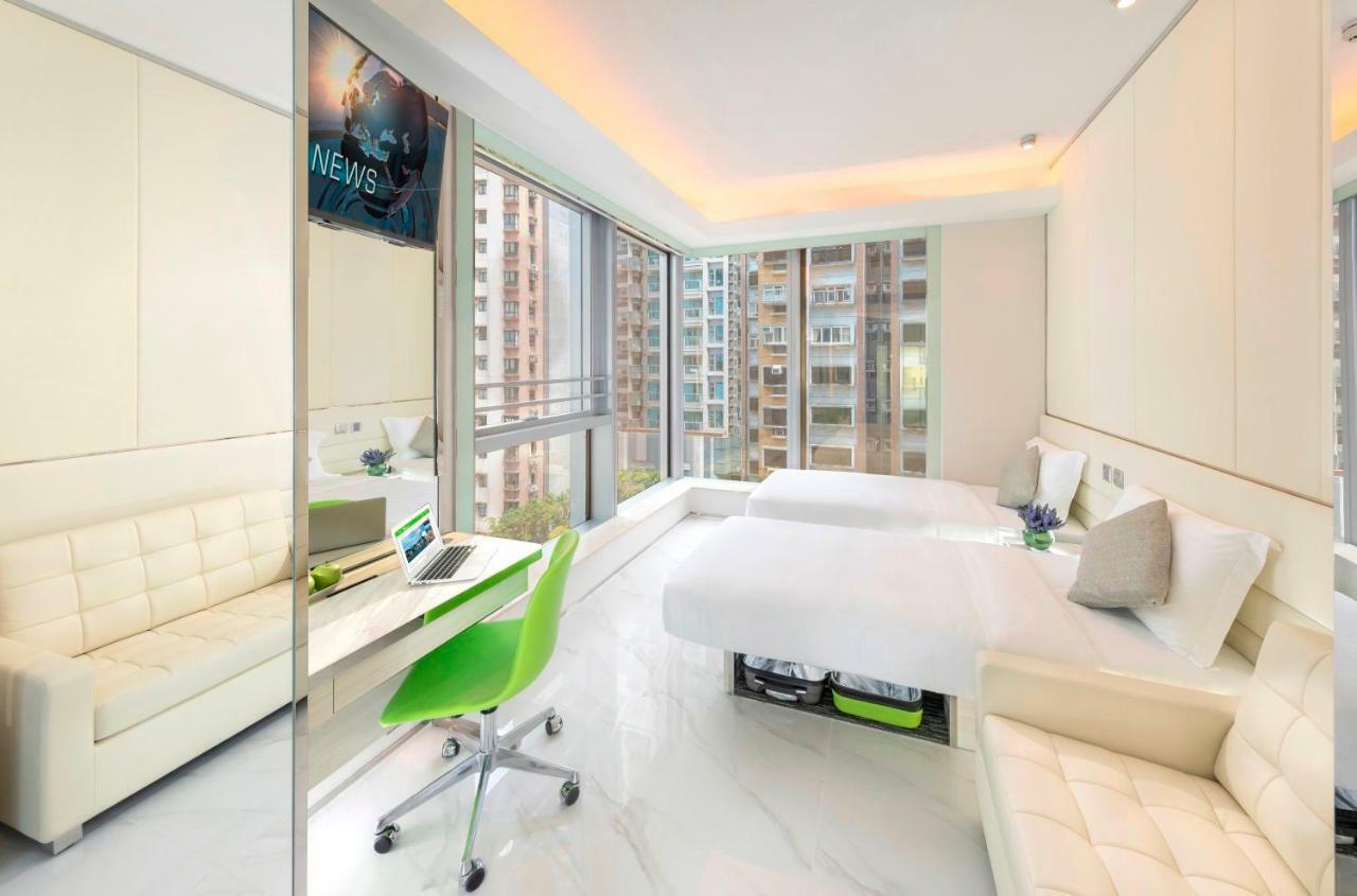 iBusiness Deluxe Family Room