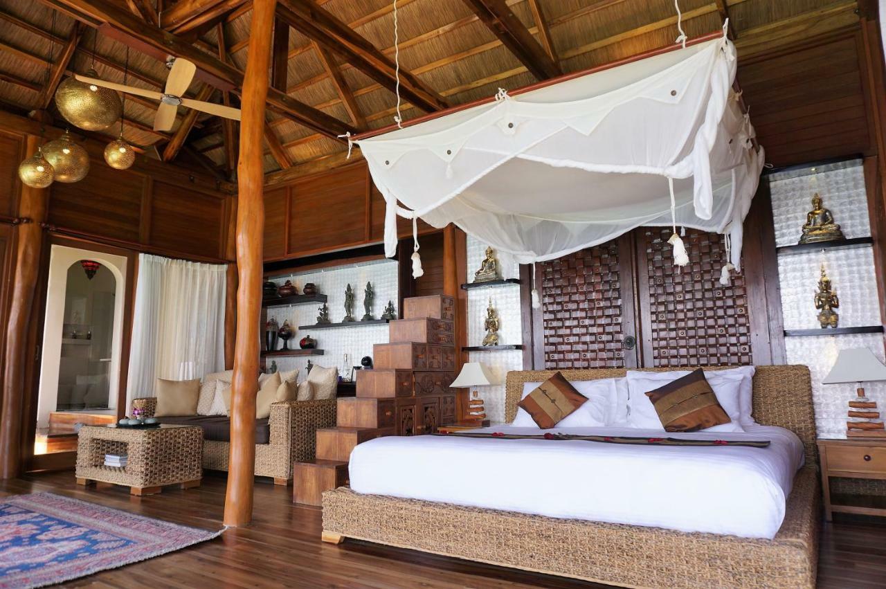 Beach Villa with Sea View