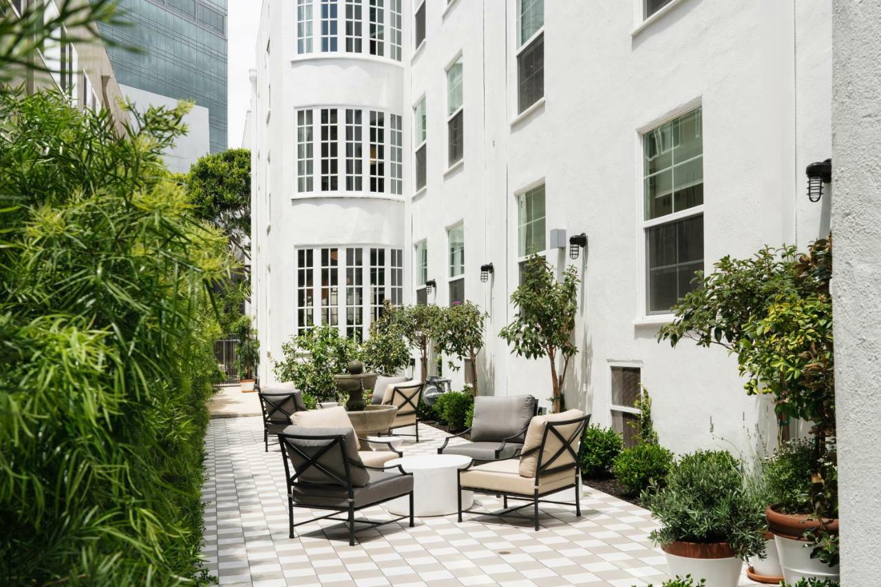 King Room Garden View
