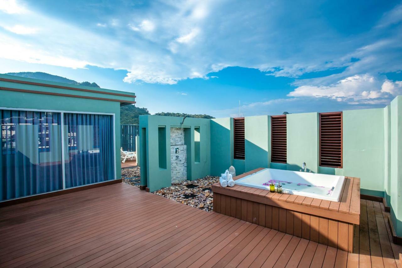 Junior Suite met Hot Tub in de Openlucht
