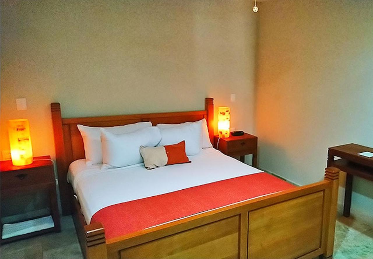 One-Bedroom King Suite Non-Smoking