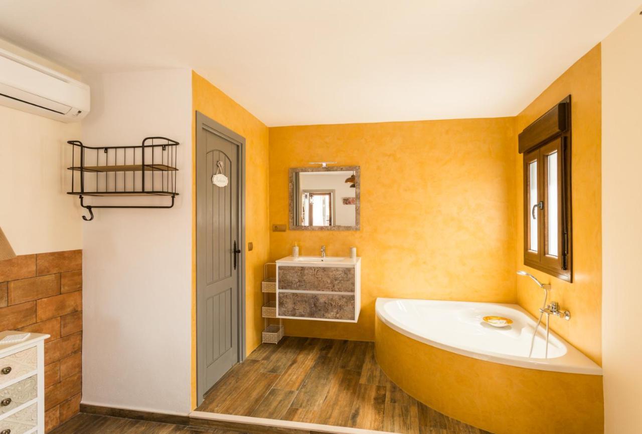 Deluxe Suite,1680693078:JPEG