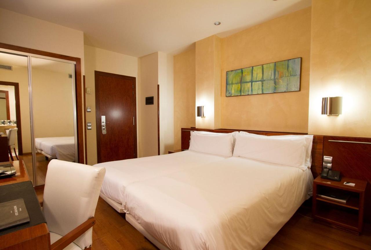 Chambre Double ou Lits Jumeaux