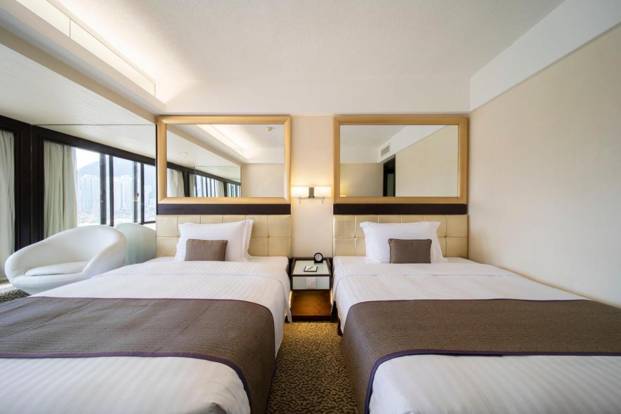 Chambre de Luxe avec 2 Lits Doubles