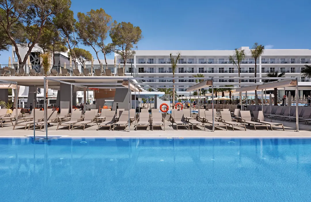 Hotel Riu Playa Park-1