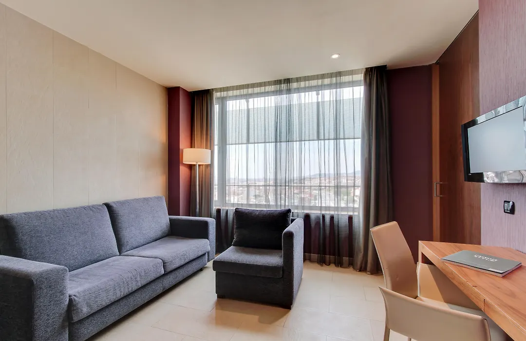Hotel Badalona Tower-1