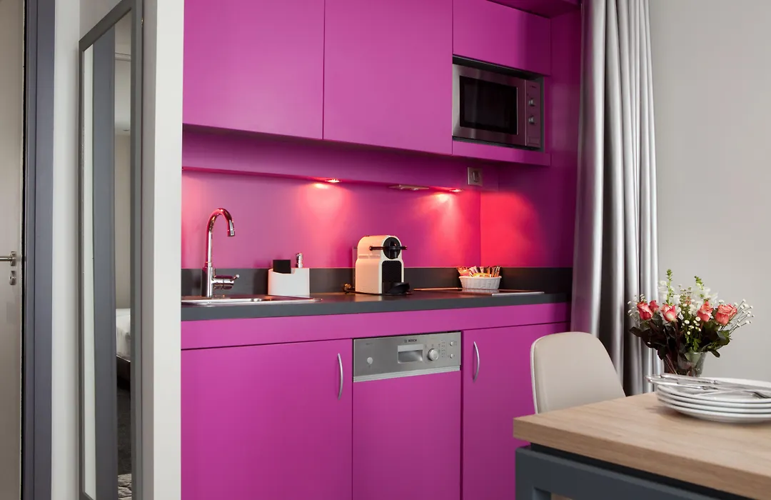 Serotel Suites Opera-1