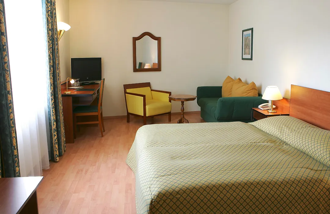 Caratart Hotel Bombolo Wien-1