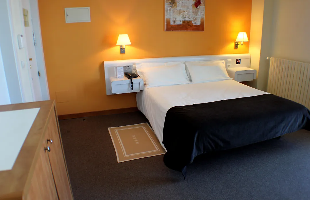 Hotel Kandahar-1