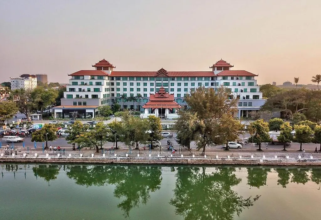 Hilton Mandalay-1