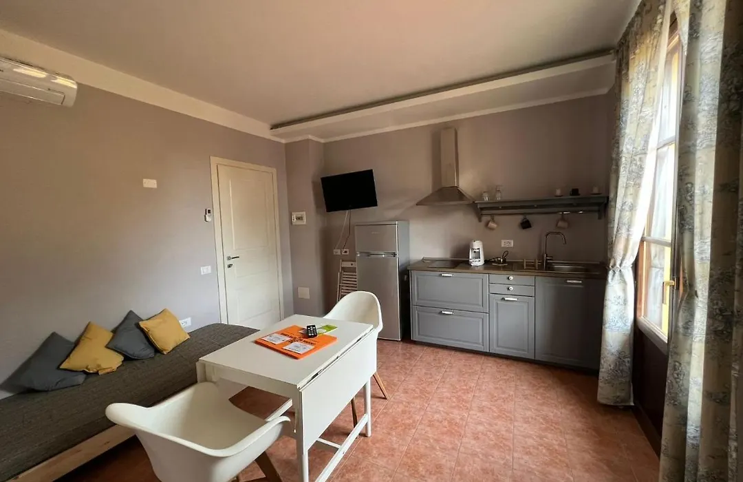 Locanda dei Sette Limoni - camere e residence-1