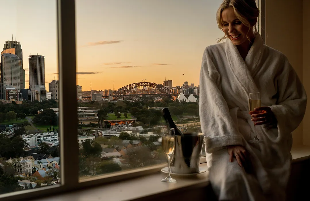 Holiday Inn Sydney Potts Point-1