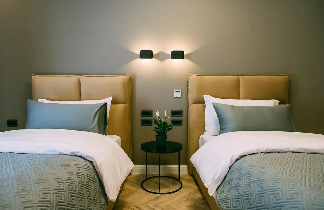 Hotel Stela Center-1
