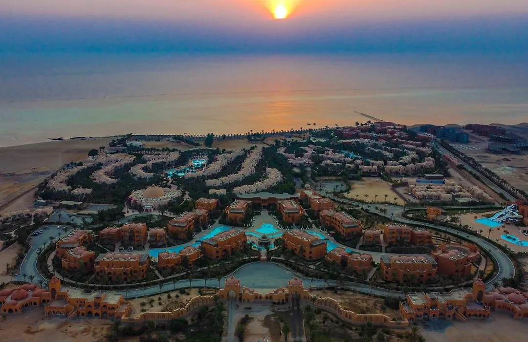 Dream Lagoon Resort & Aqua Park-1