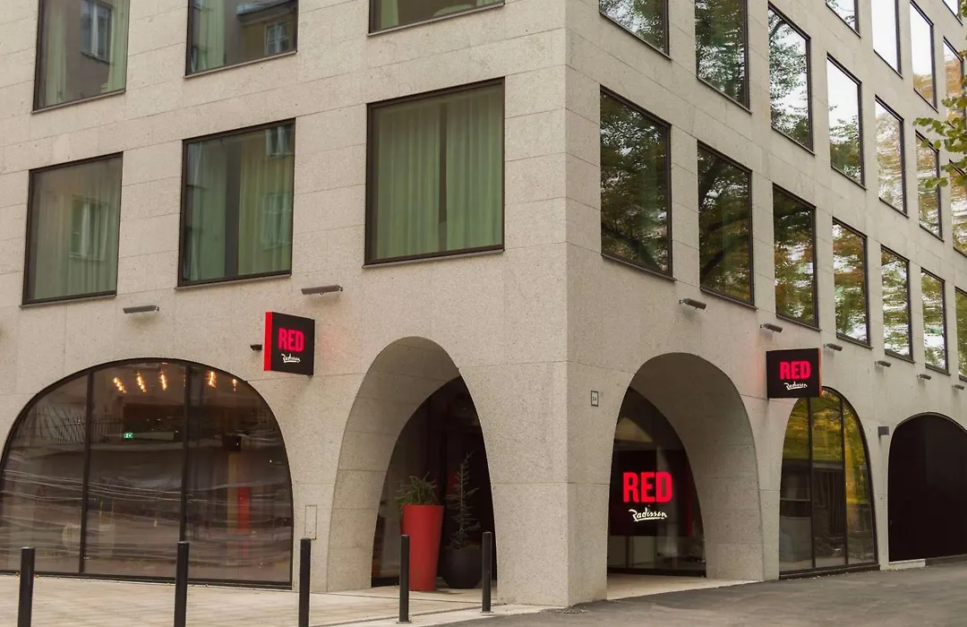 Radisson Red Helsinki-1