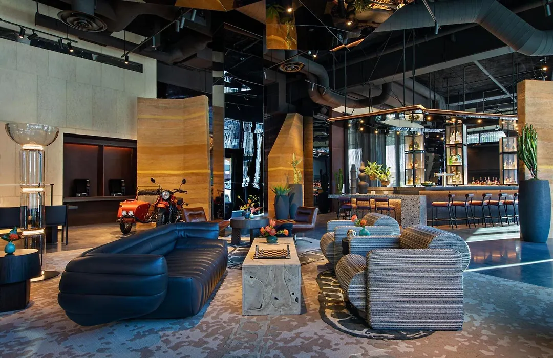 Moxy Downtown Los Angeles-1