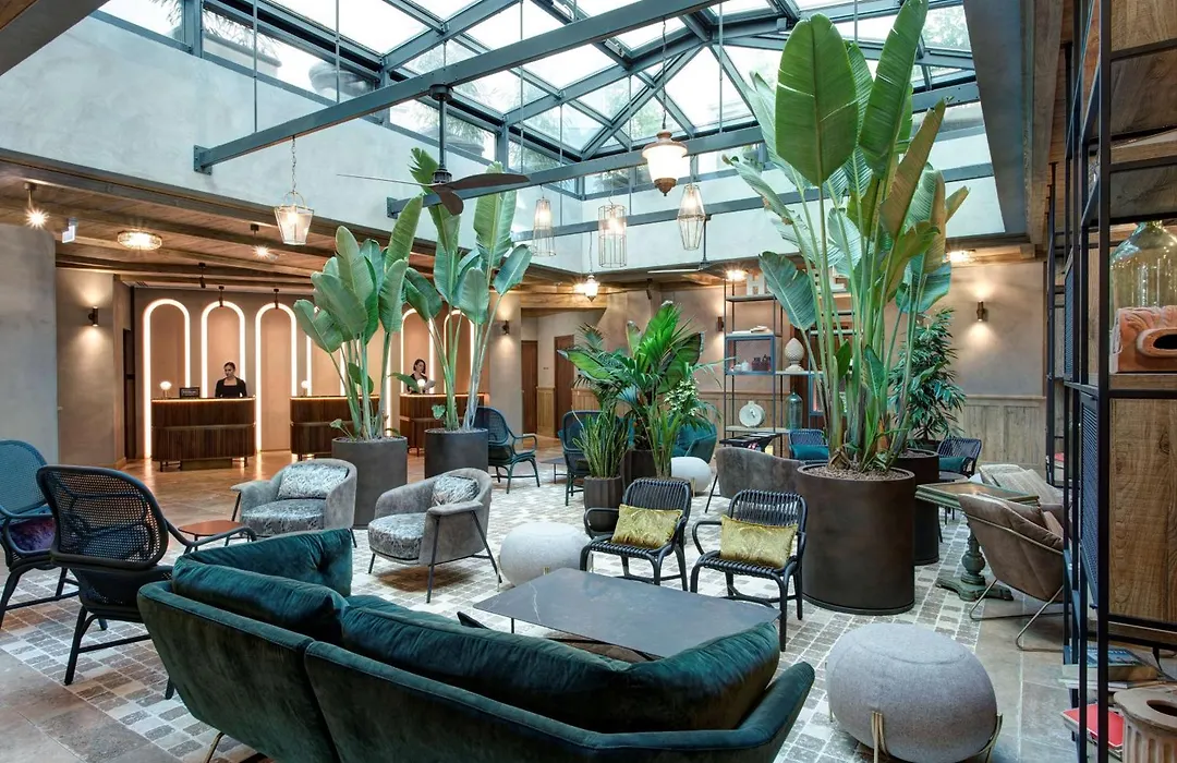 Doubletree By Hilton Rome Monti-1