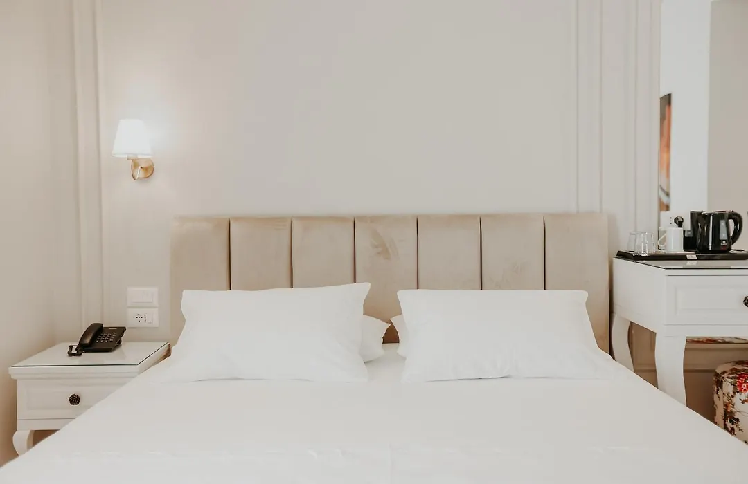 Seaside Hotel-1