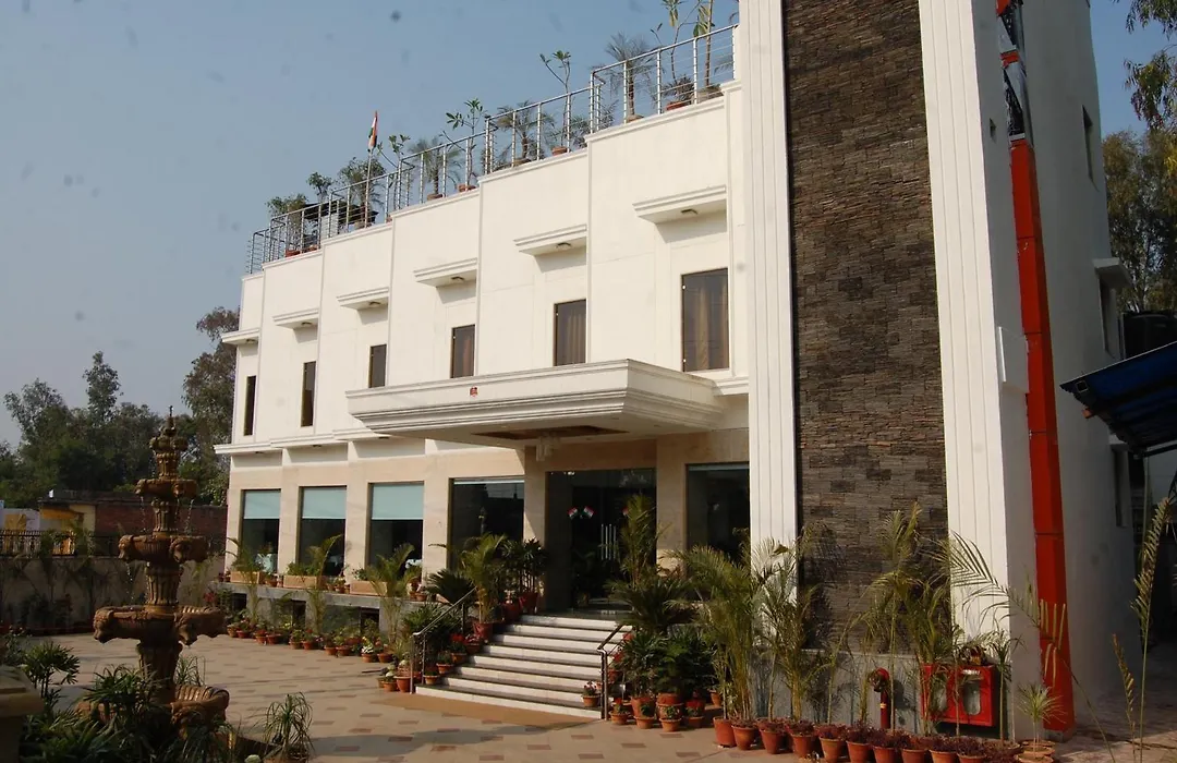 Hotel Taj Resorts-1