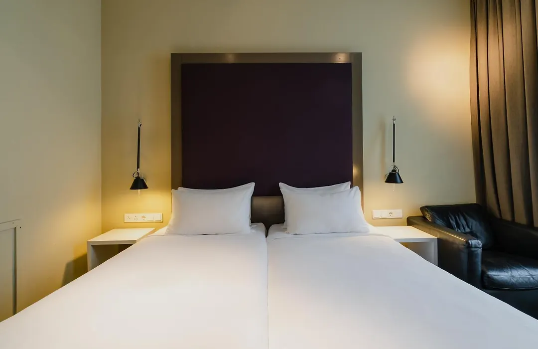 Hotel Roemer Amsterdam-1