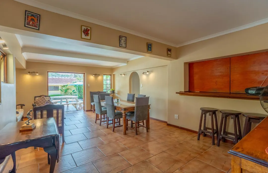 Glenashley Beach Accommodation - B&B And Backpackers-1