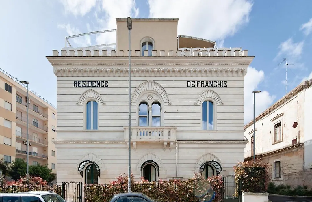 Residence De Franchis - Smart Apartments-1