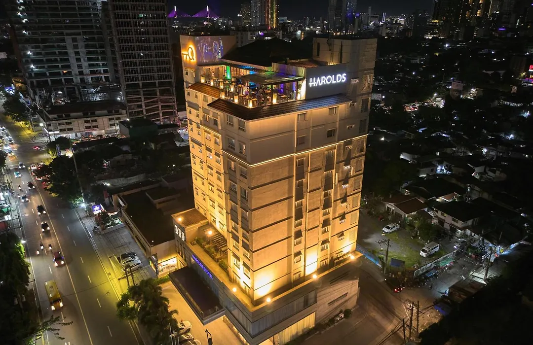 Harolds Hotel Cebu-1