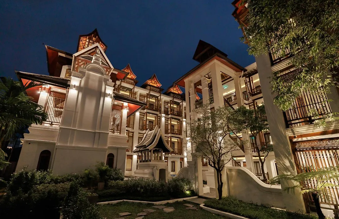 Akira Thaphae Hotel-1