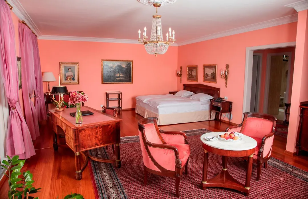 Hotel Victoria Glion-1
