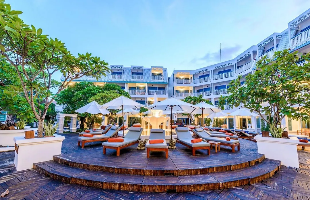 Andaman Seaview, Karon Beach - Sha Plus-1