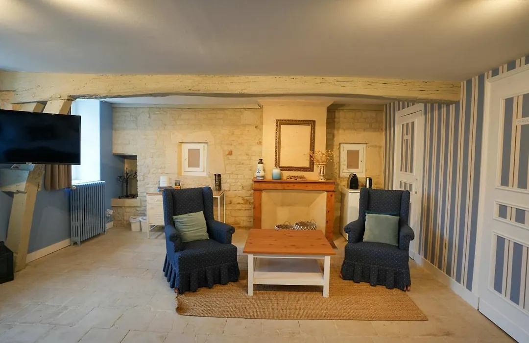 Clos Saint Martin-1