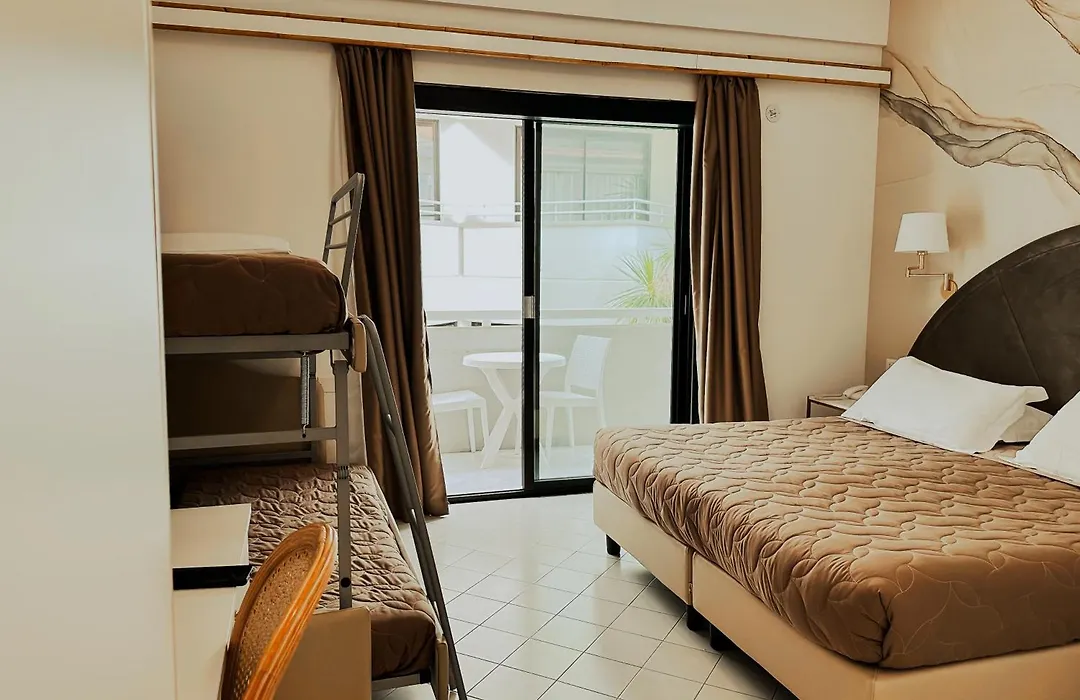 Hotel President - Vintage Hotel In Centro-1