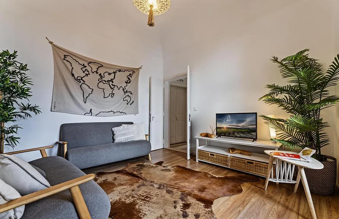 Lavradores Boutique Guesthouse-1