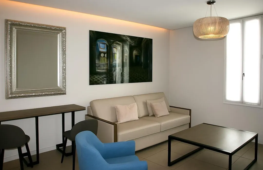 Hotel Roi De Sicile - Rivoli-1