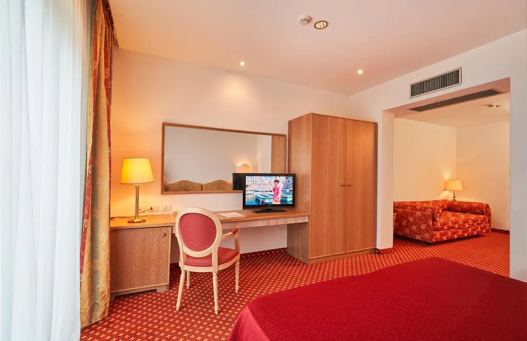 Hotel Bristol-1
