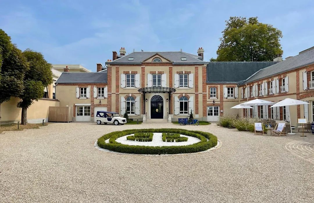 Les Suites Bb, Champagne Besserat De Bellefon-1