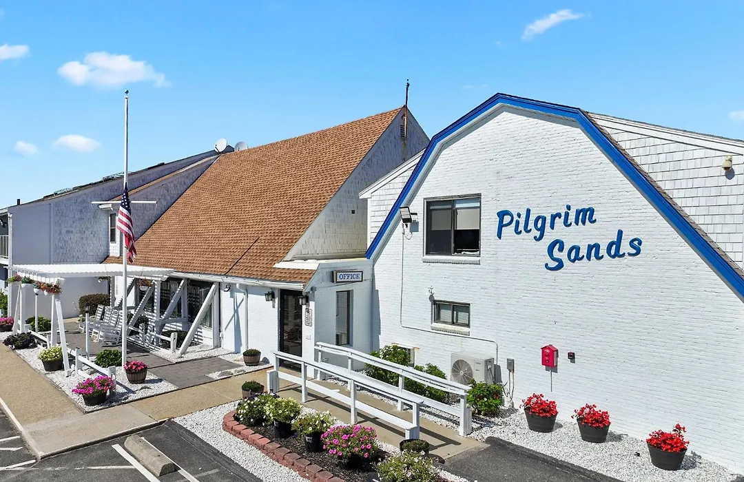 Pilgrim Sands On Long Beach-1