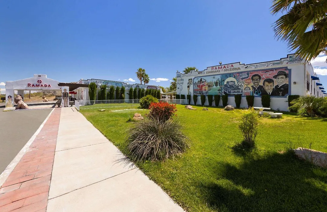 Ramada By Wyndham Kingman-1