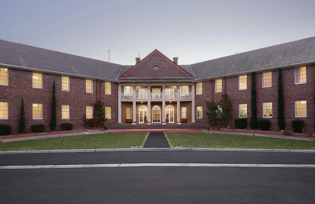 Brassey Hotel-1